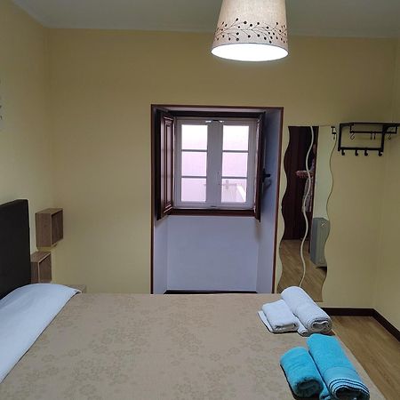 Apartamento Paseo Fluvial Tui Esterno foto
